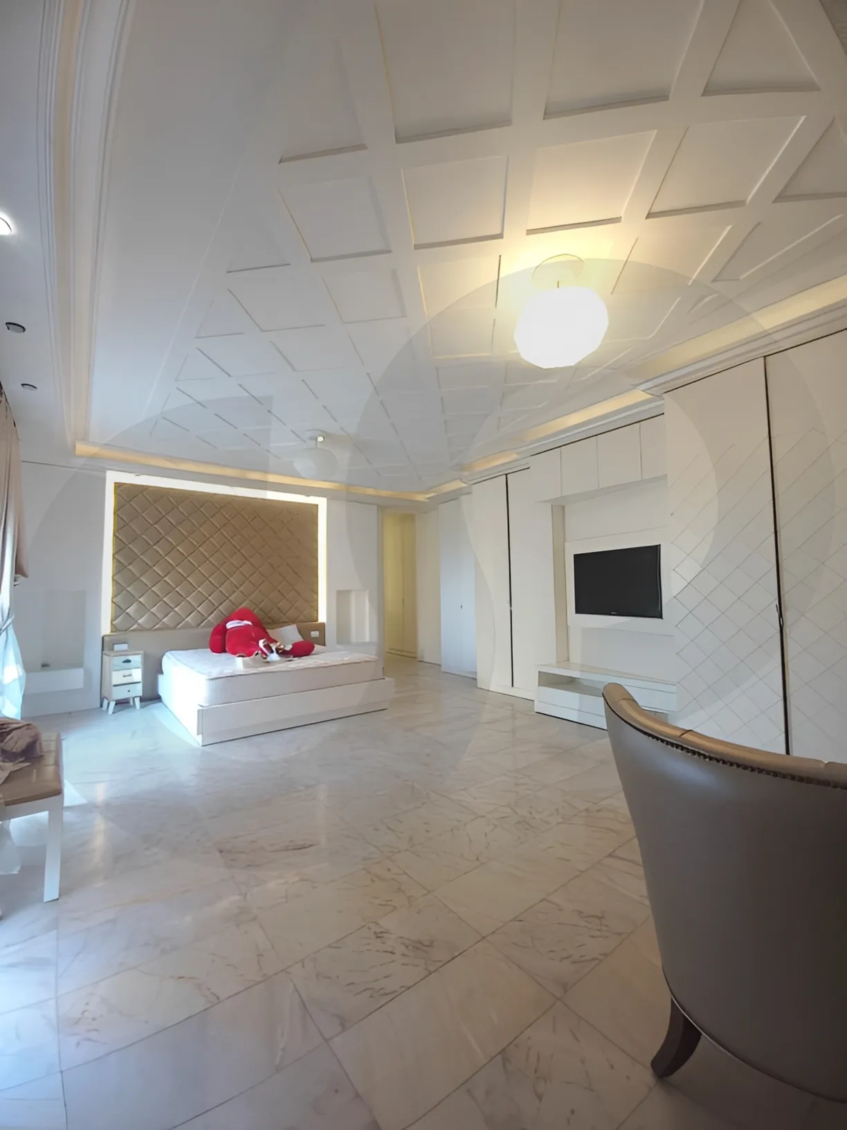 Apartment for Sale in Ain Al Mraiseh