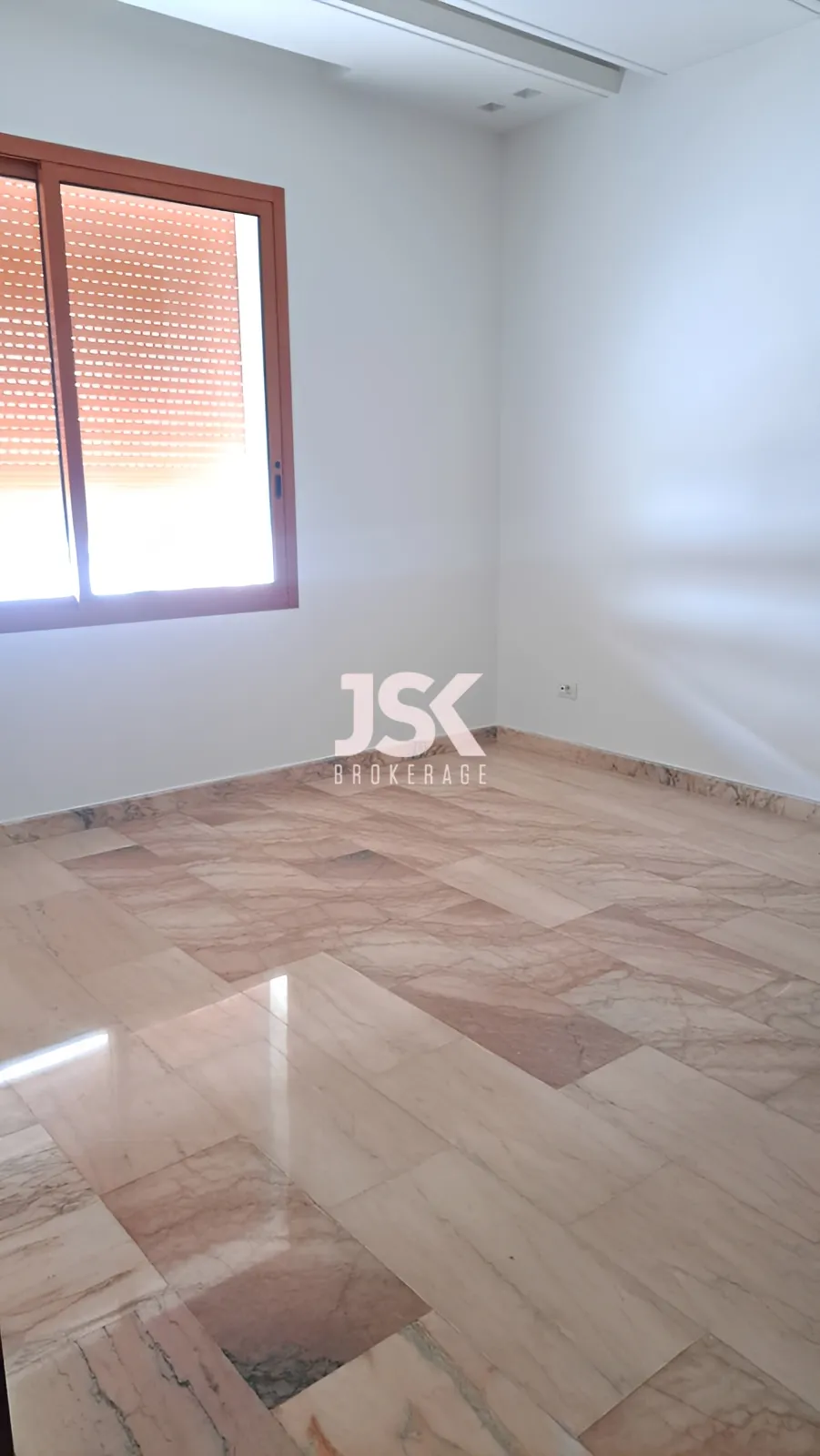Apartment for Sale in Jnah