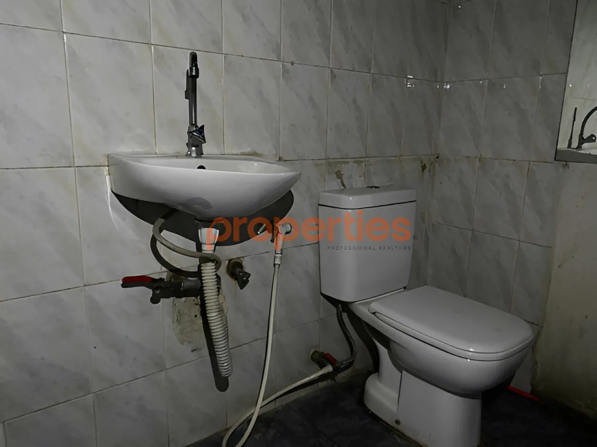 Shop for Rent in Zalqa