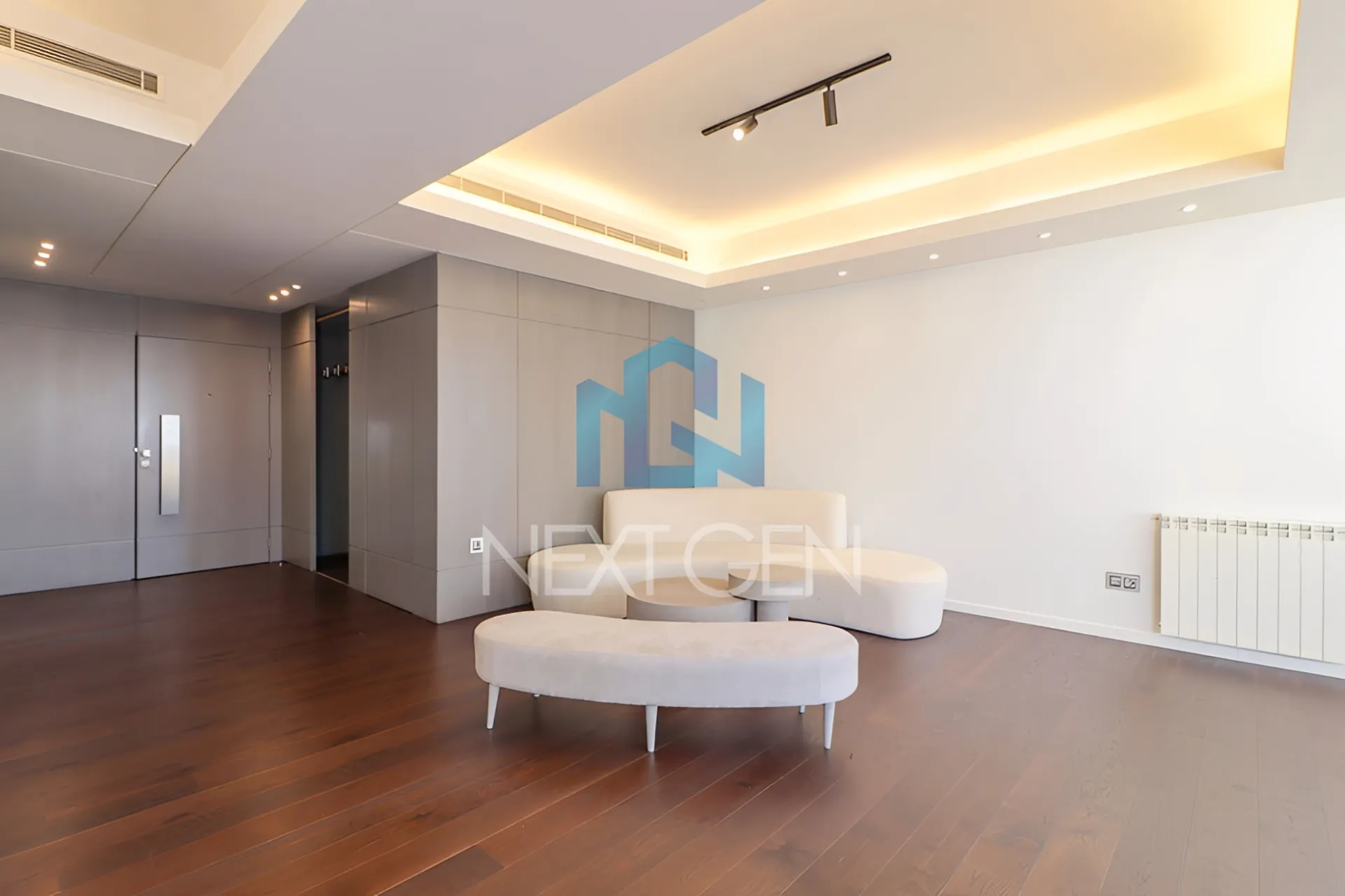 Apartment for rent in Clemenceau, Bayrut, Lebanon - 2 bed, 4 bath