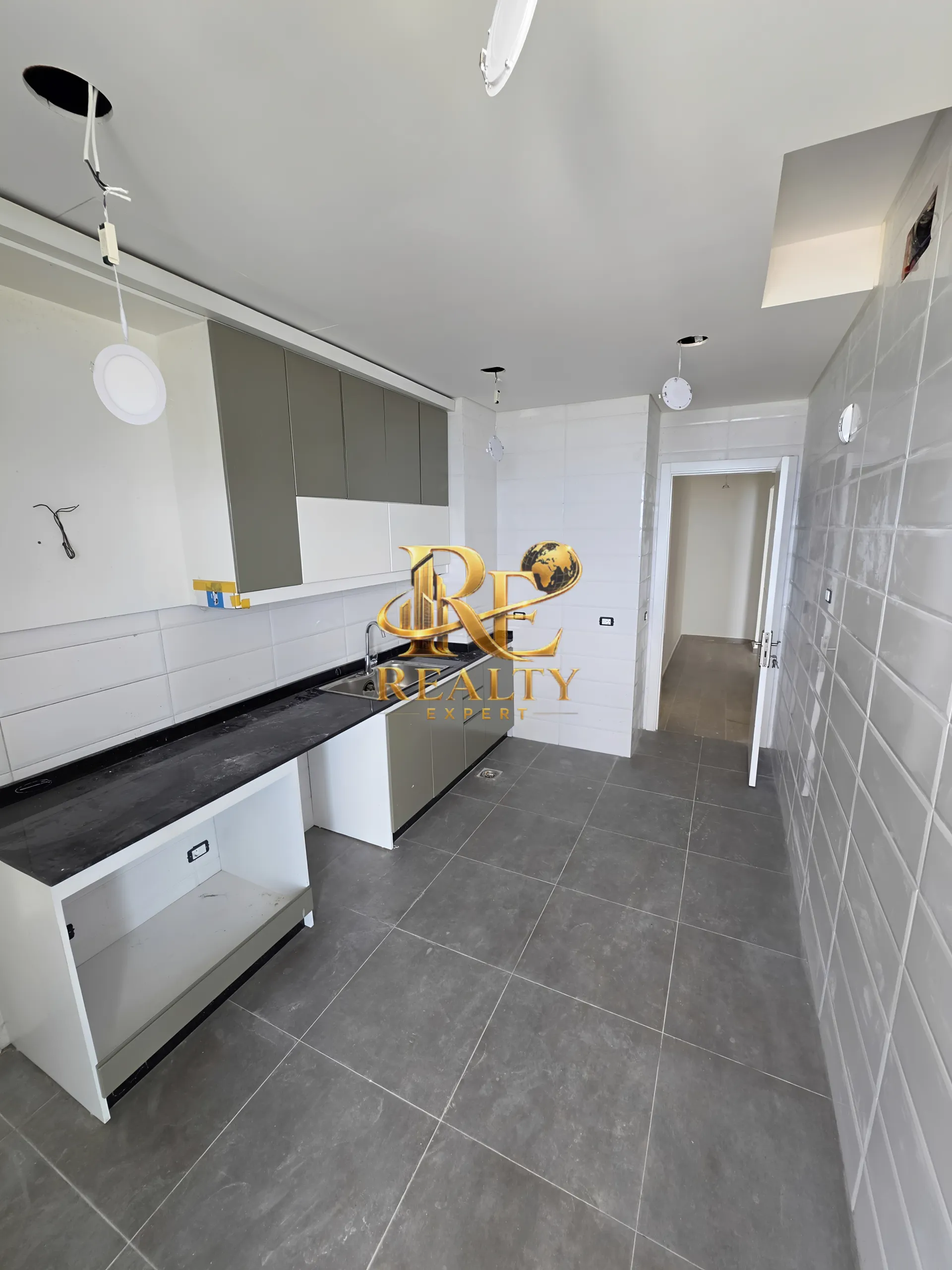 Apartment for sale in Aaramoun