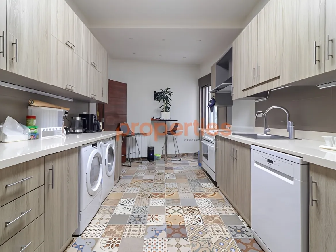 Apartment for Sale in Ain Saadeh