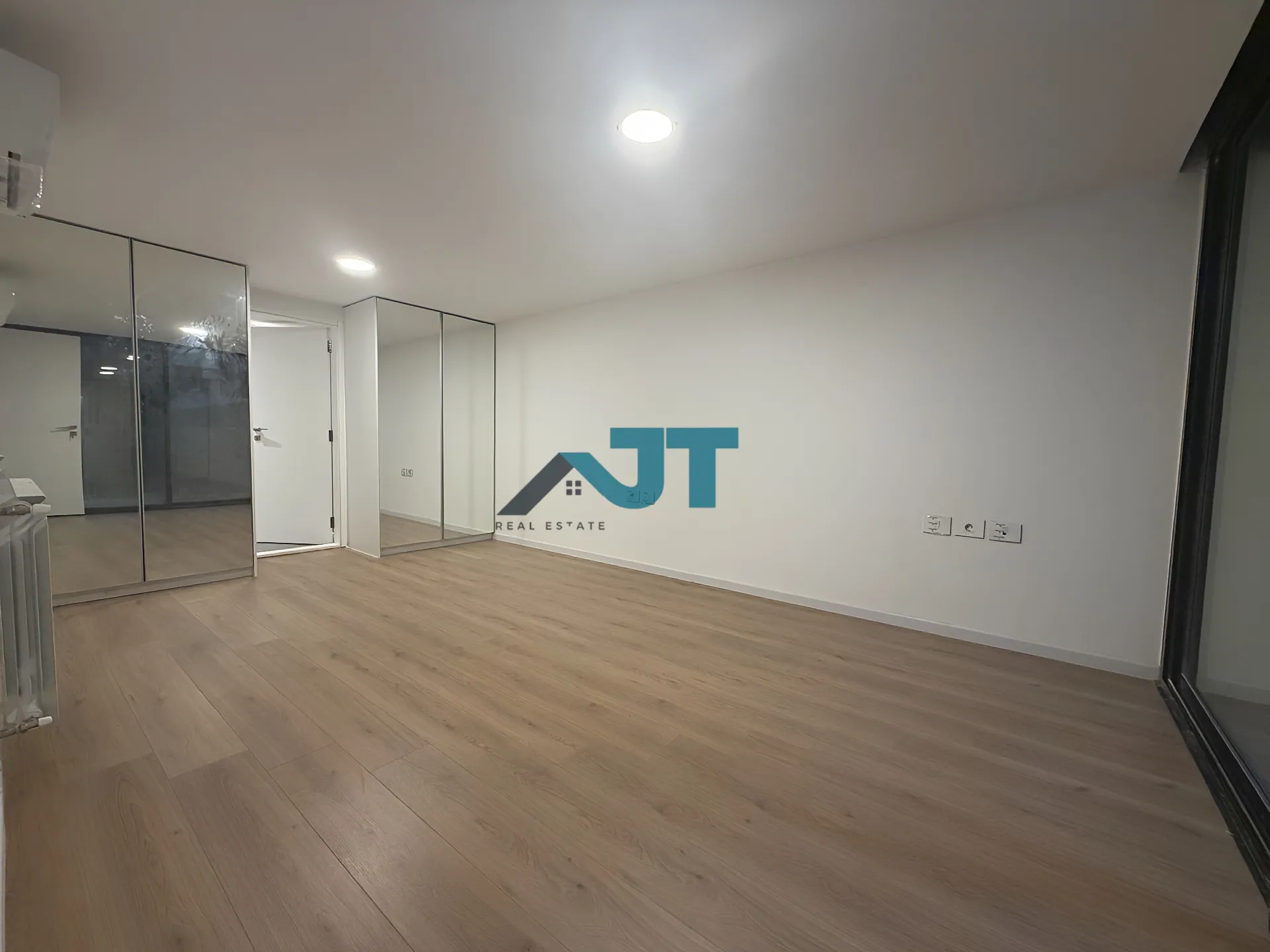 Duplex for rent in Gemmayzeh