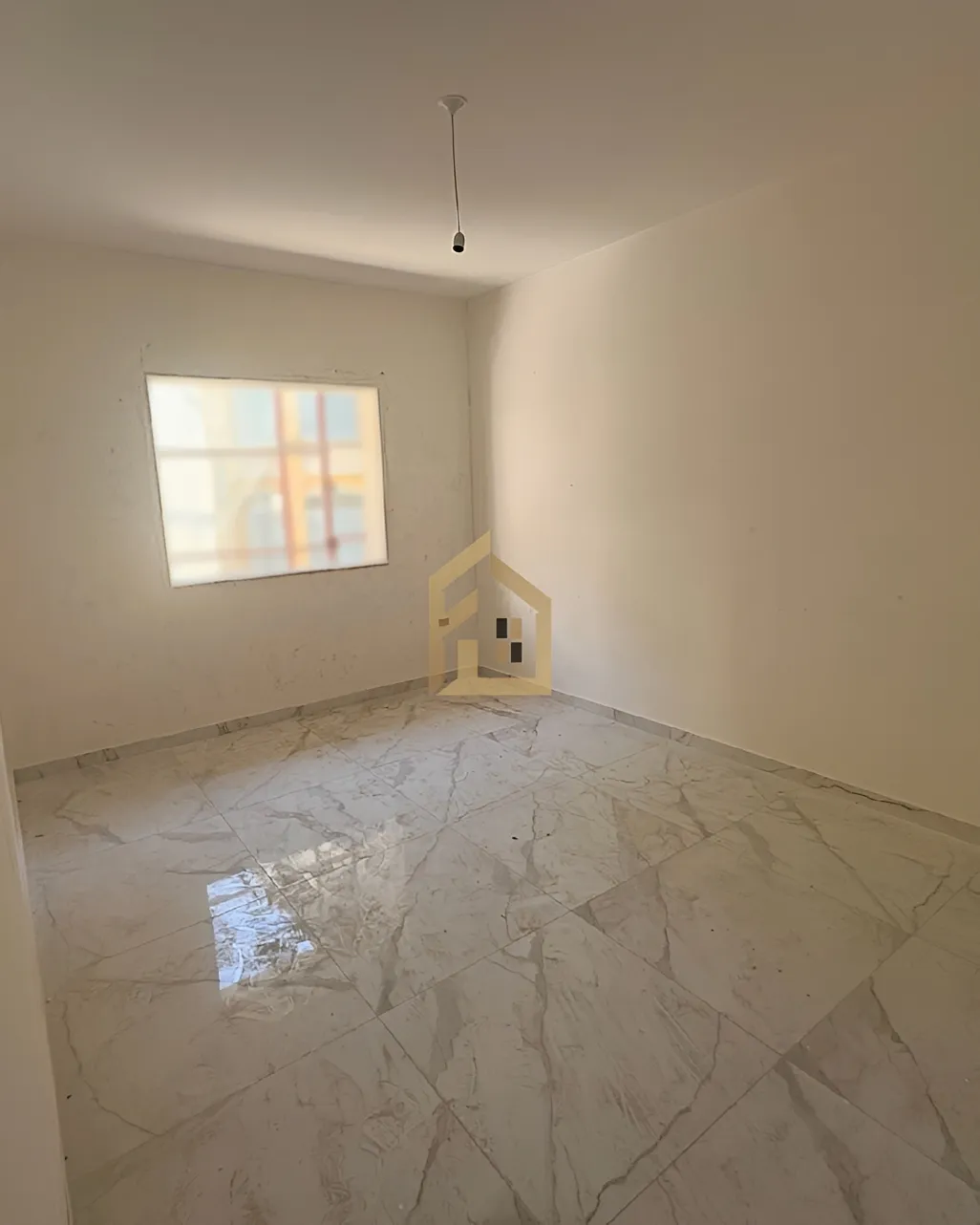 Apartment for sale in Ras El Nabaa, Bayrut, Lebanon - 2 bed, 2 bath