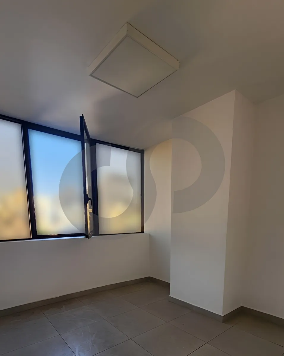 Office for rent in Verdun, Beirut, Lebanon