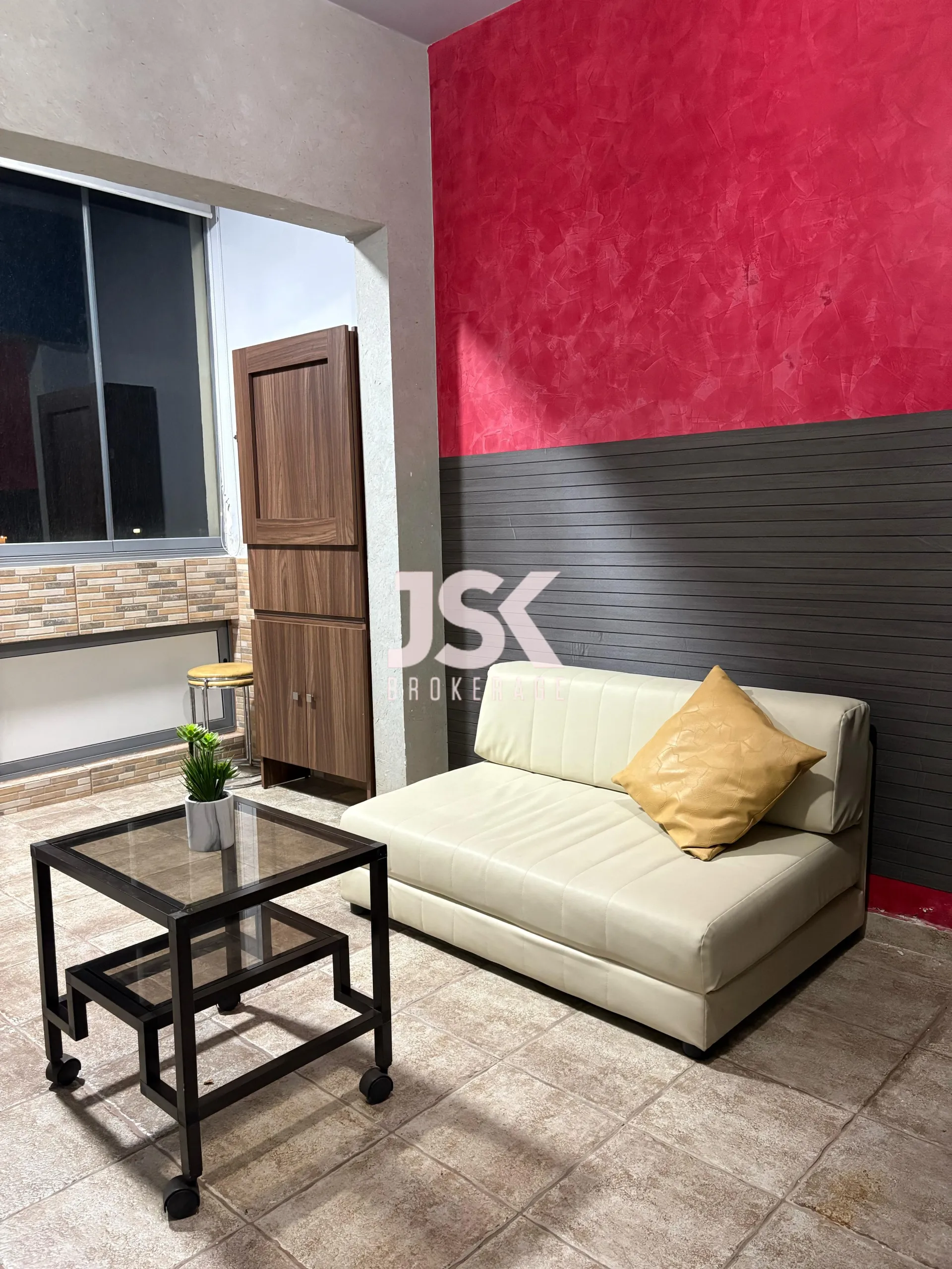 Apartment for Rent in Aamchit