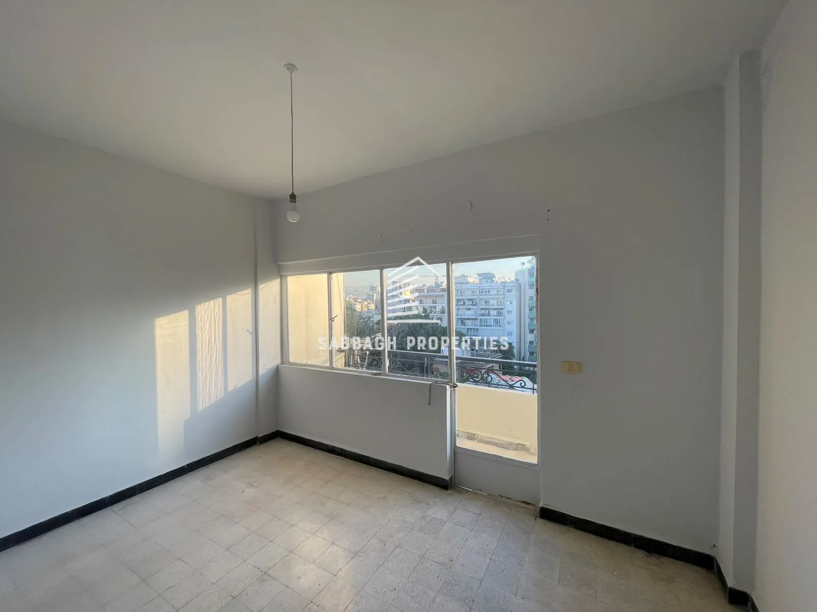 Apartment for rent in Geitawi, beirut, lebanon