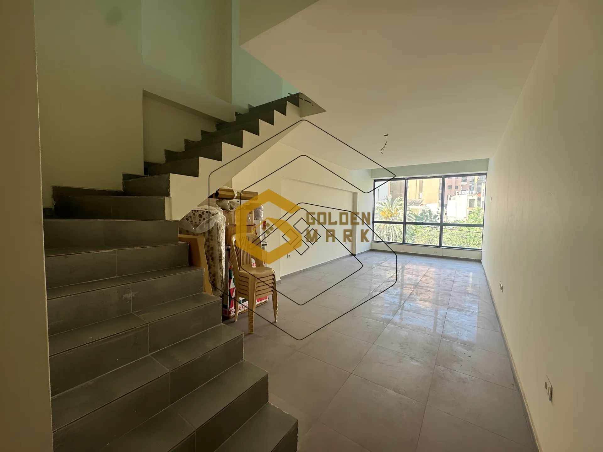 Office for Rent in Dekwaneh