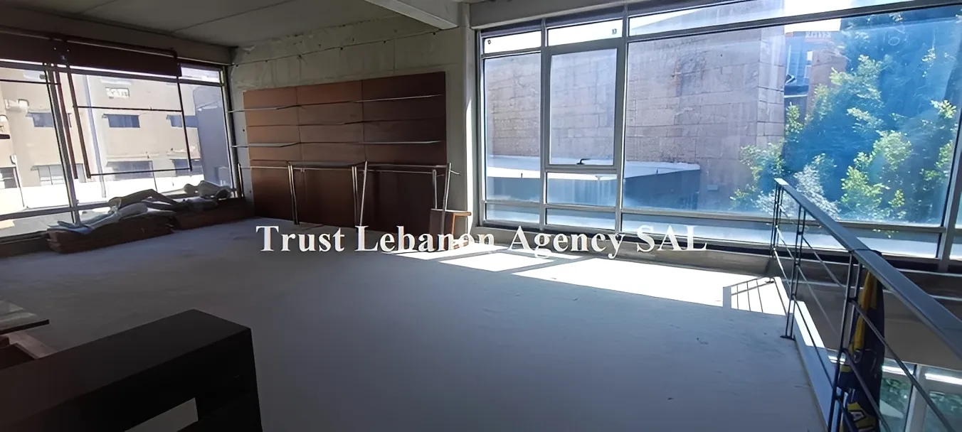 Office for rent in Metn, Dbayeh