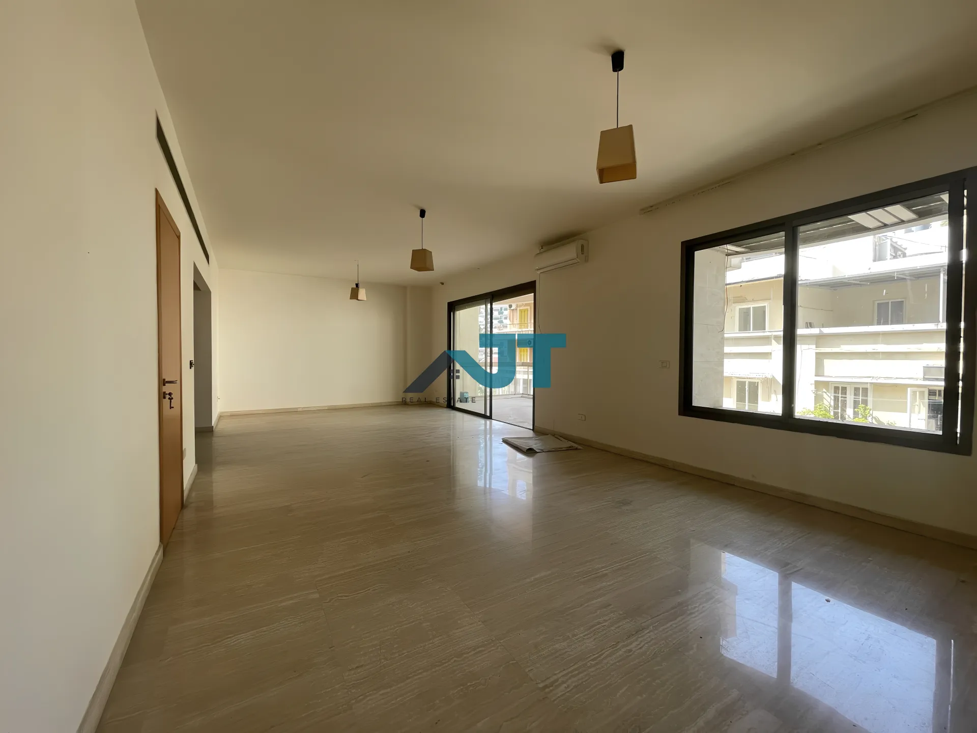 Apartment for Rent in Mar Meter, Achrafieh