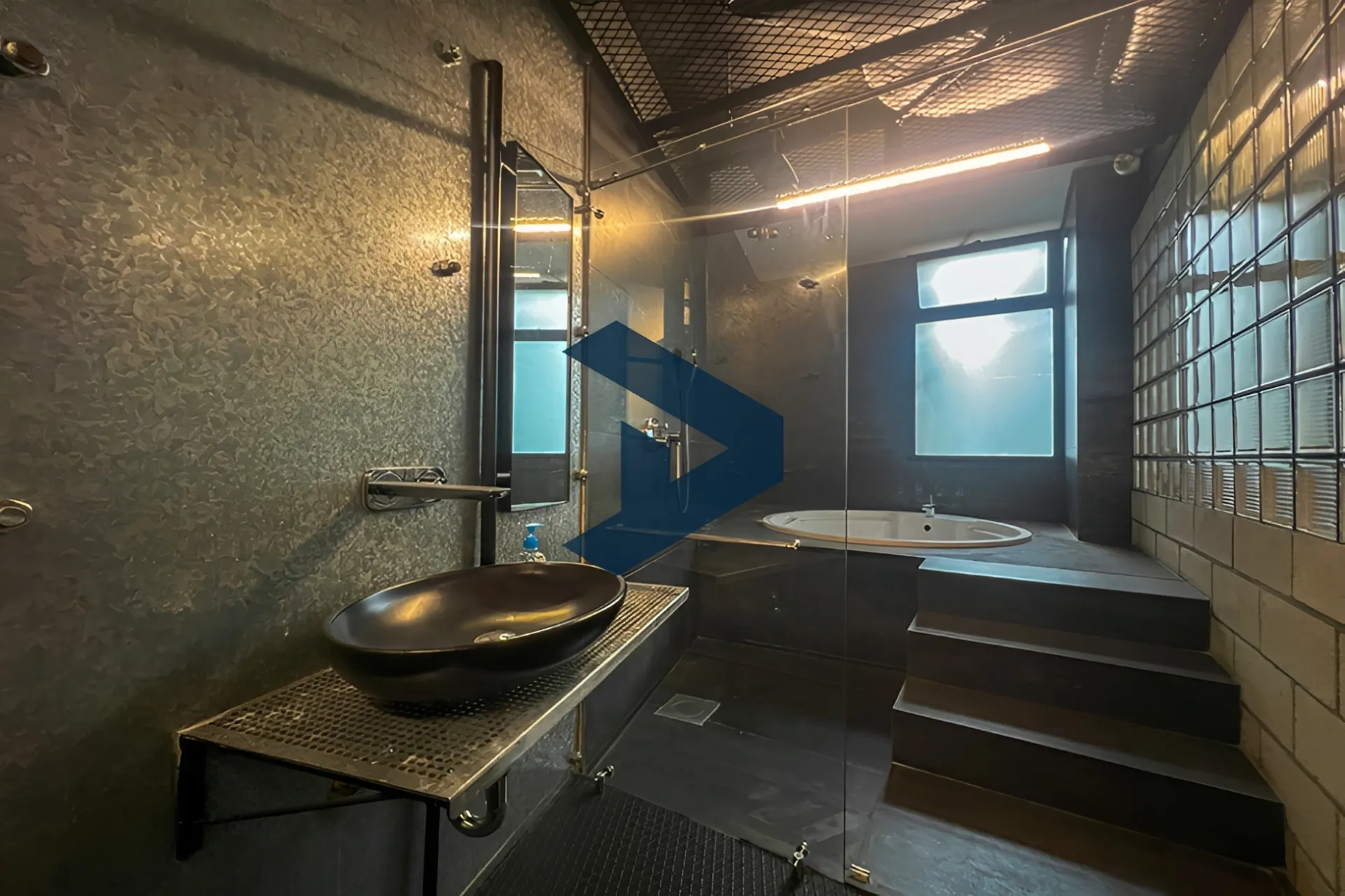 Apartment for sale in Achrafieh, Bayrut, Lebanon