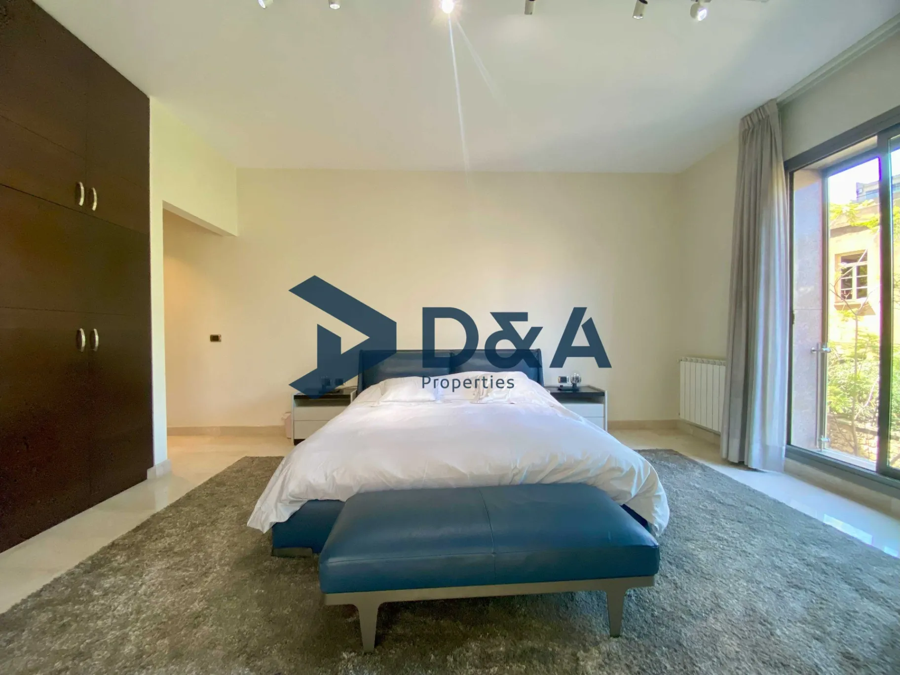 Apartment for rent in Clemenceau, Bayrut, Lebanon