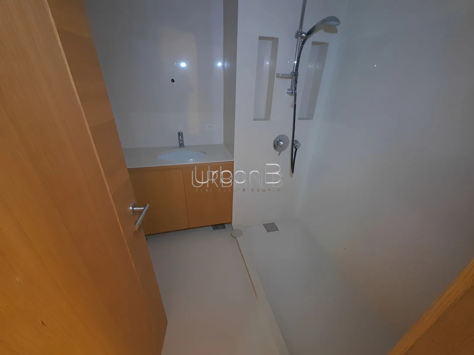 Apartment for sale in Ramlet el baida, beirut, lebanon
