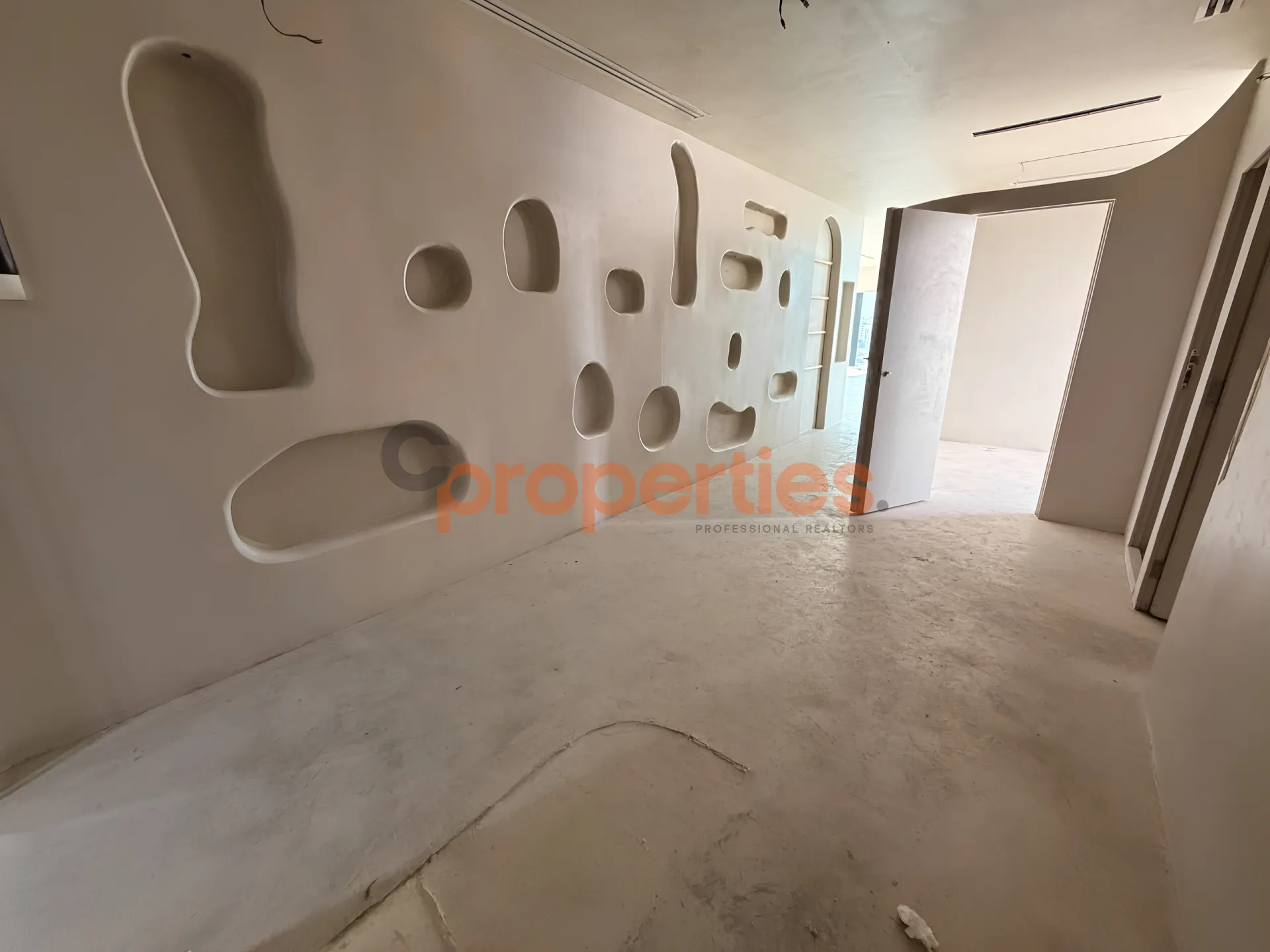 Office for Rent in Naqqache
