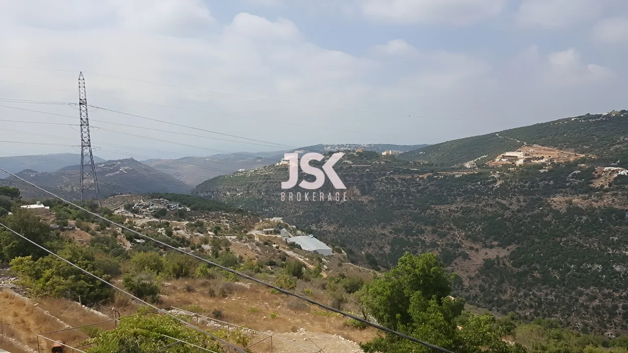Land for Sale in Maifouq