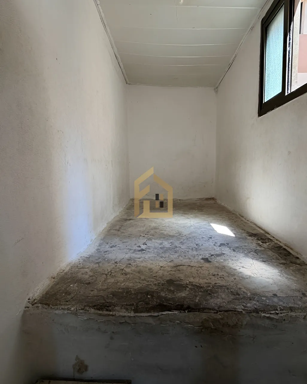 Apartment for rent in Tariq El Jdideh, Beirut, Lebanon - 1 bed, 1 bath