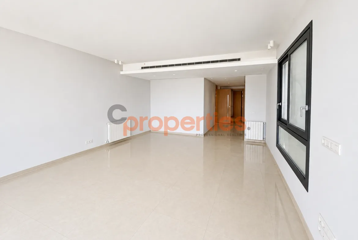 Apartment for Sale in Saifi Village