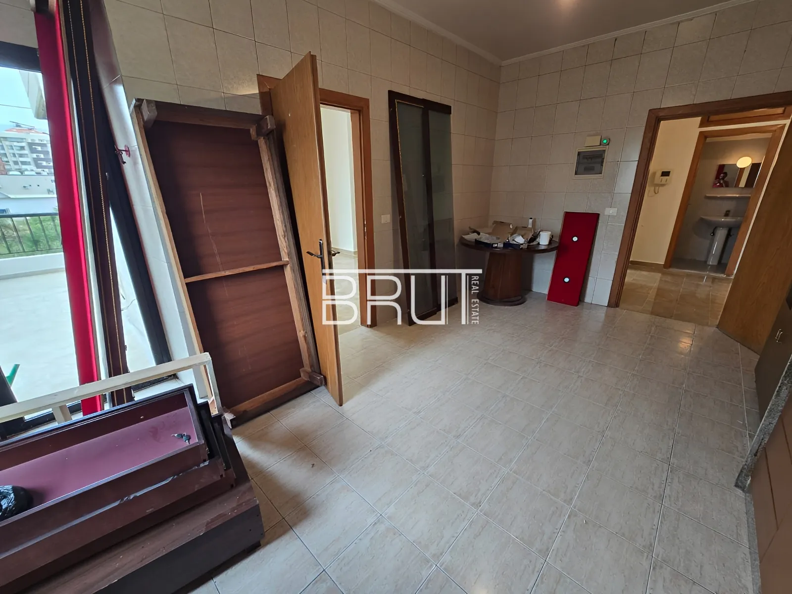 Apartment for Rent in Kaslik