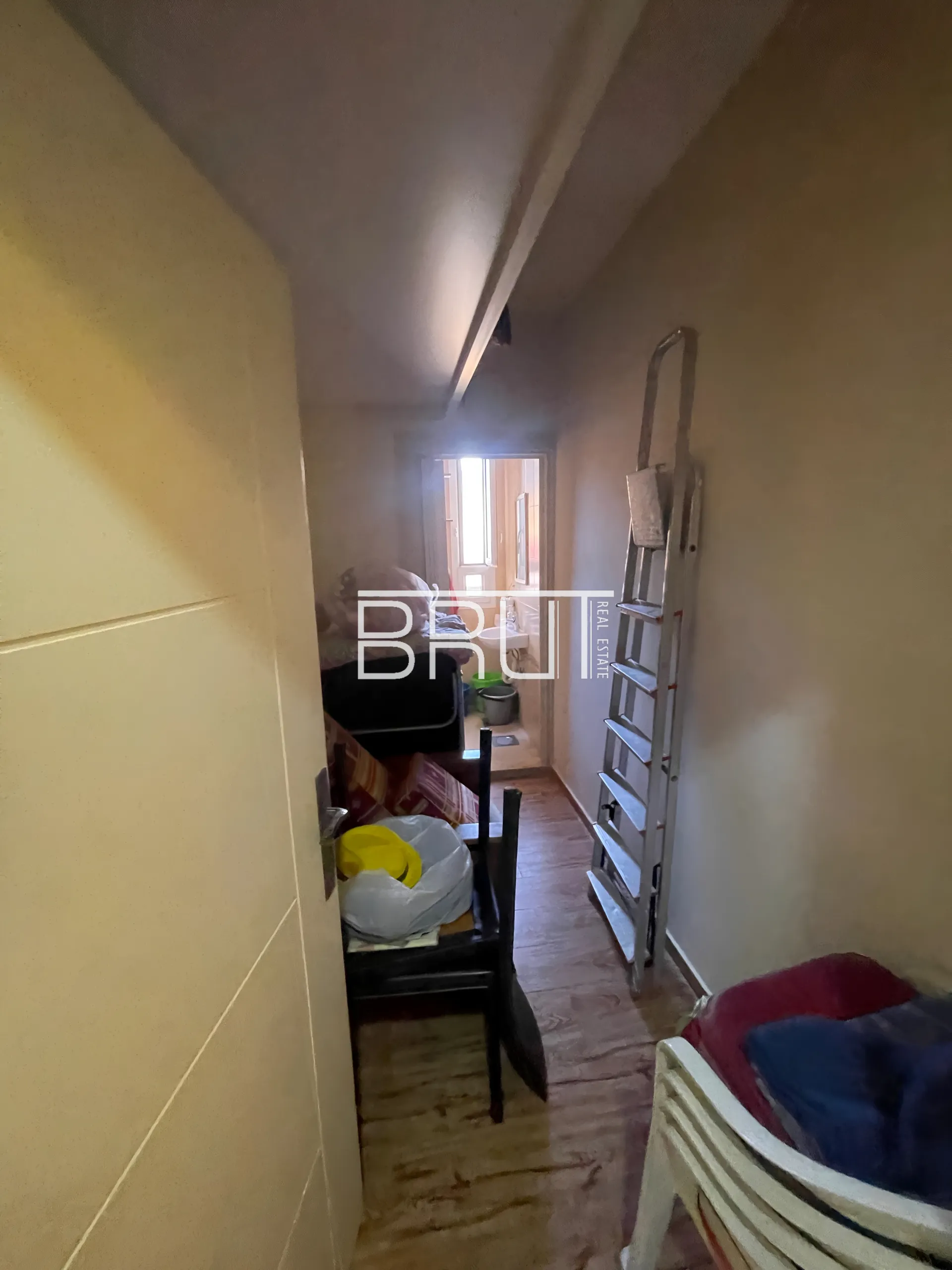 Apartment for Sale in Ballouneh