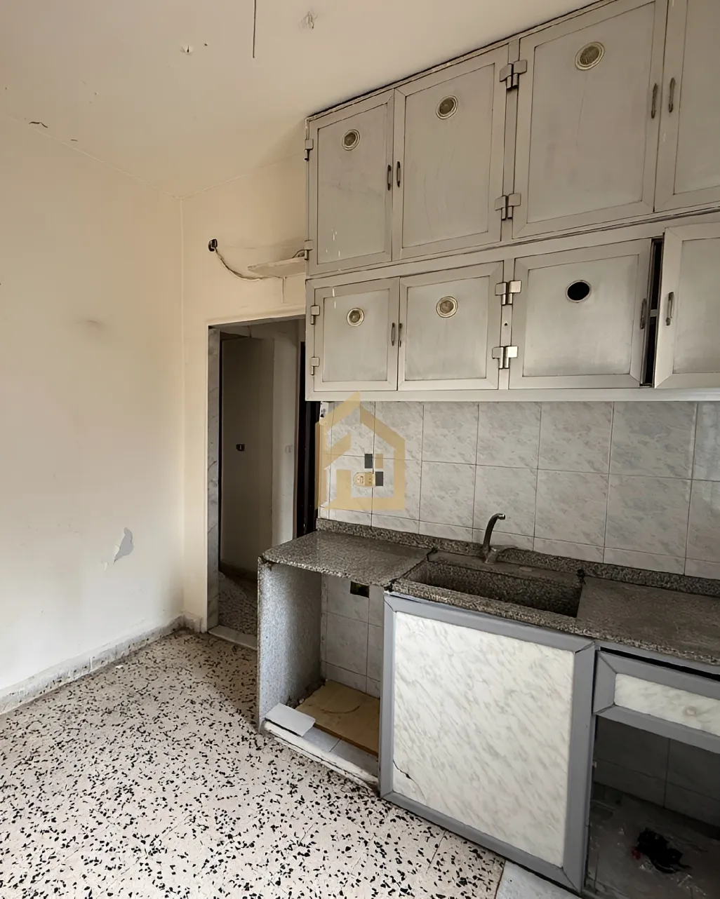 Apartment for sale in Nowayri, Bayrut, Lebanon