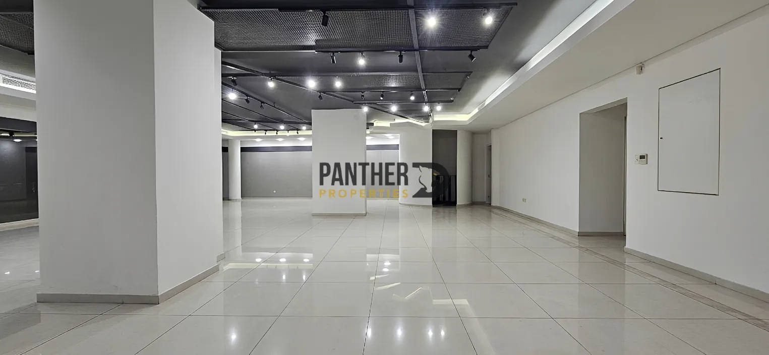 Showroom for rent in Louaizeh, lebanon