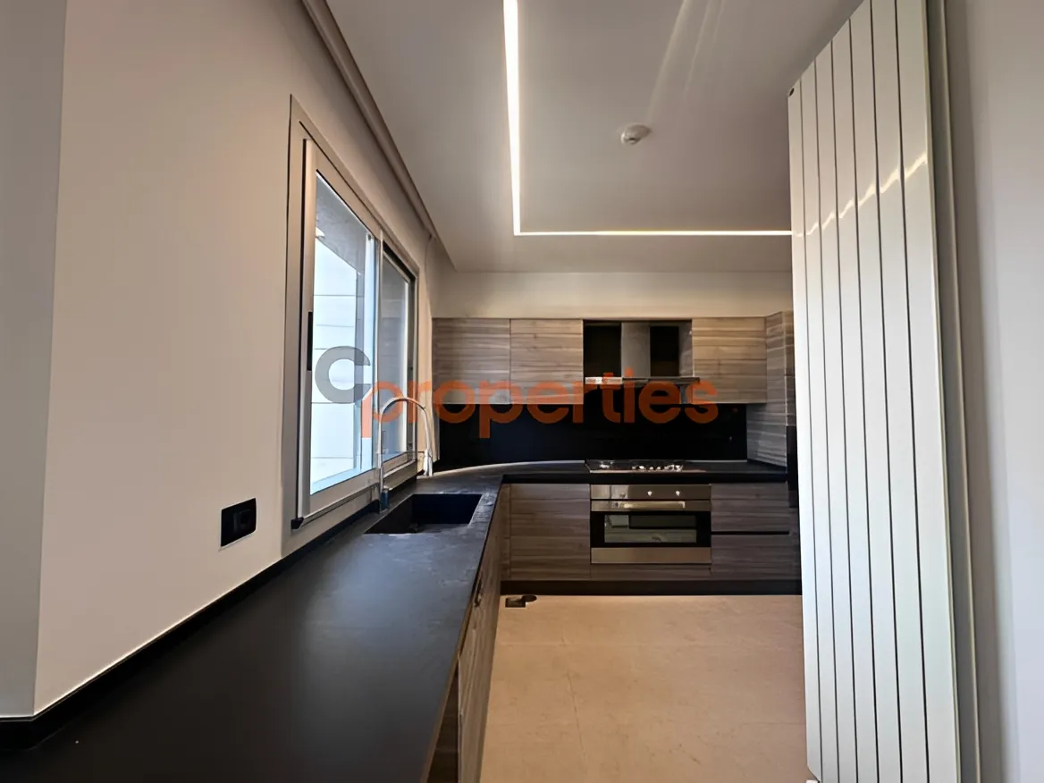 Apartment for Sale in Raoucheh - 2 bed, 4 bath