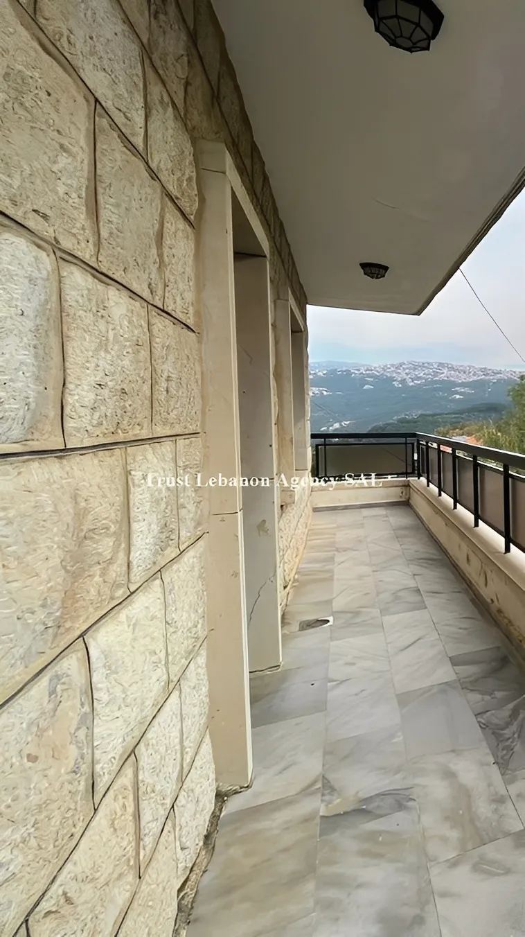 Villa for Sale in Metn Mazraet Yashouh Lebanon