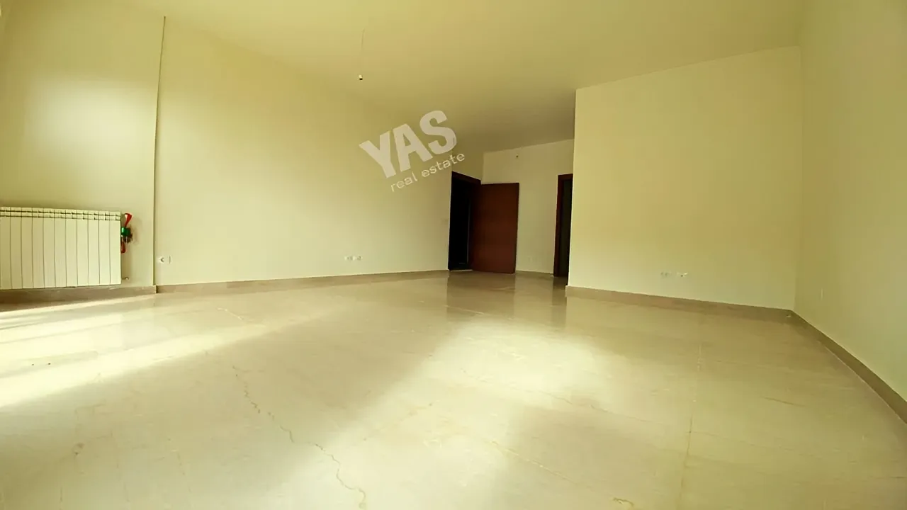 Apartment for Sale in Ballouneh