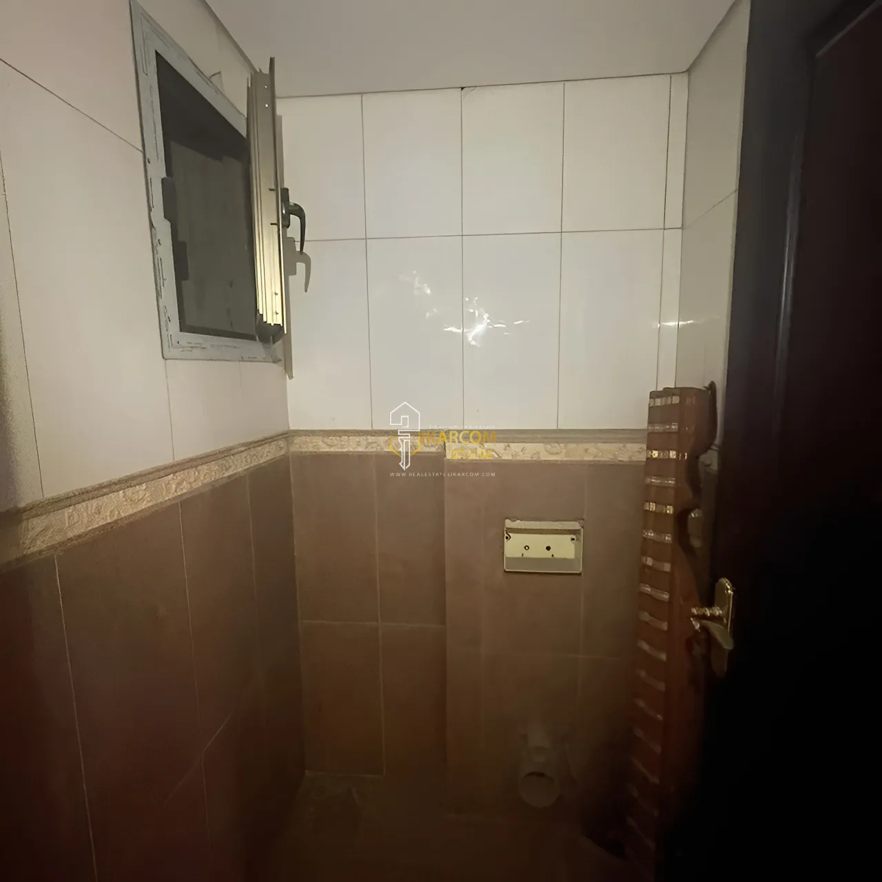 Apartment for Sale in Msaytbe - 3 bed, 4 bath