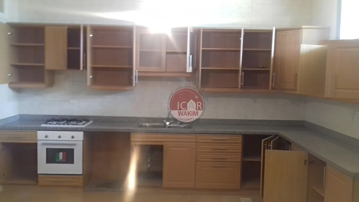 Apartment for Rent in Baabdat