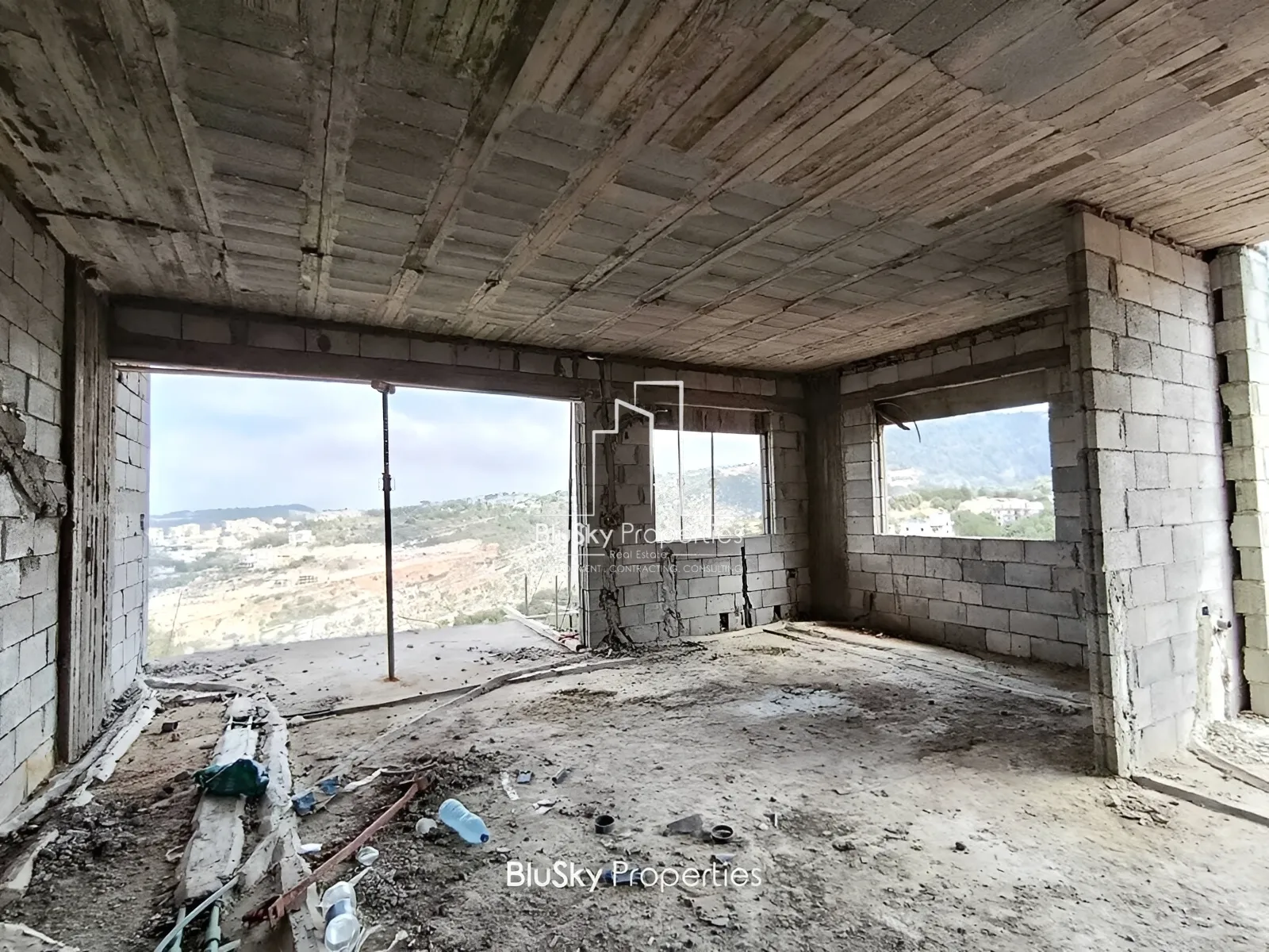 Apartment for Sale in Ghedress - 2 bed, 2 bath