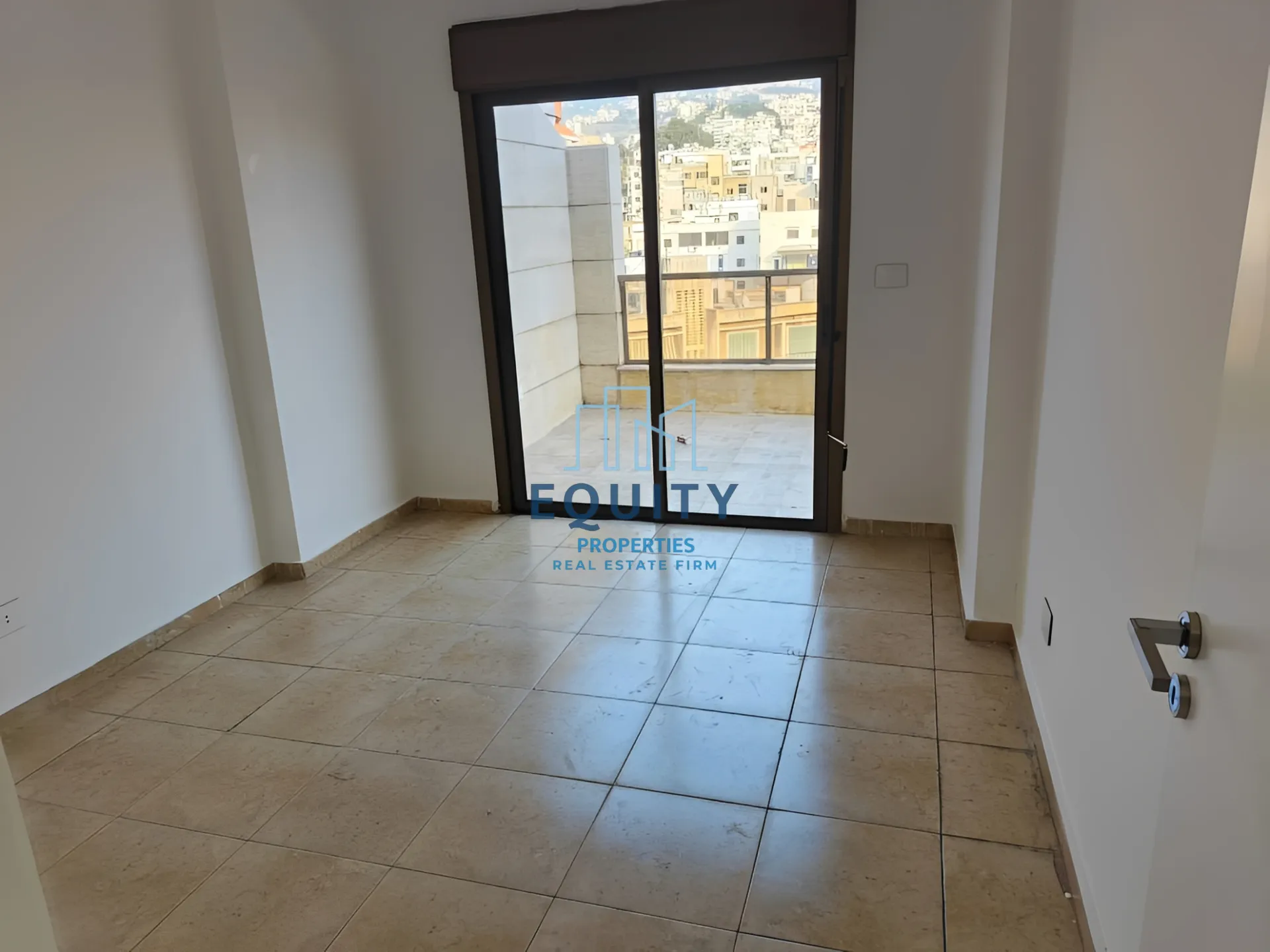 Duplex for Sale in Sabtieh