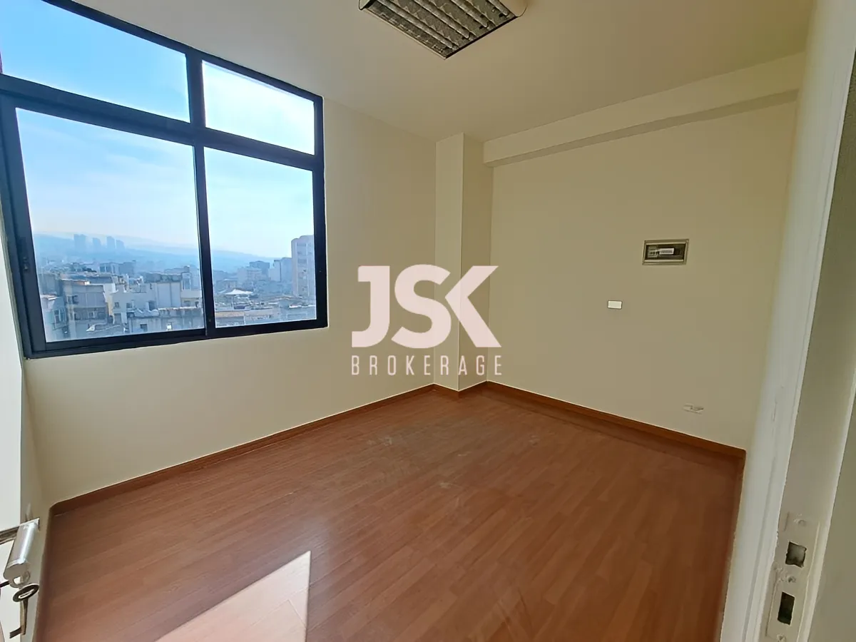 Office for rent in Daoura, Lebanon