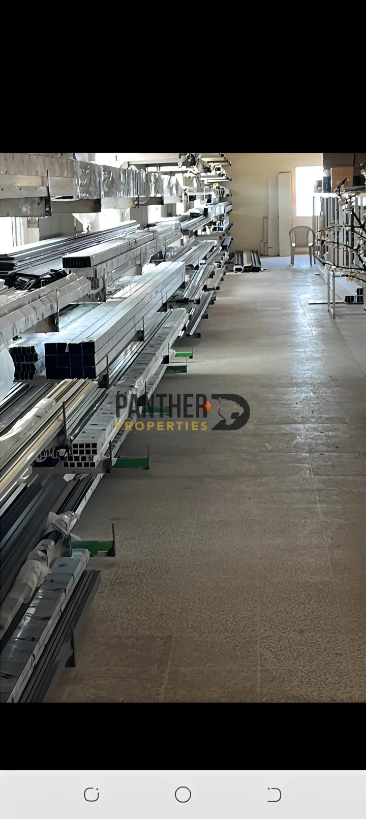 Warehouse for sale in Anfeh