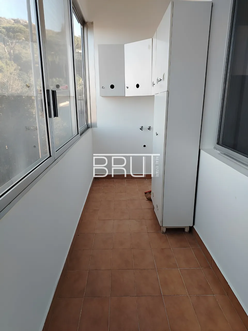 Apartment for Rent in Ajaltoun