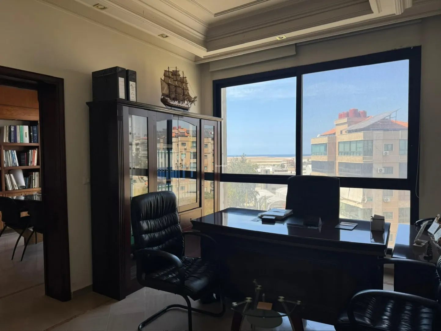 Commercial for rent in Old Saida Road، Bayrut, Lebanon