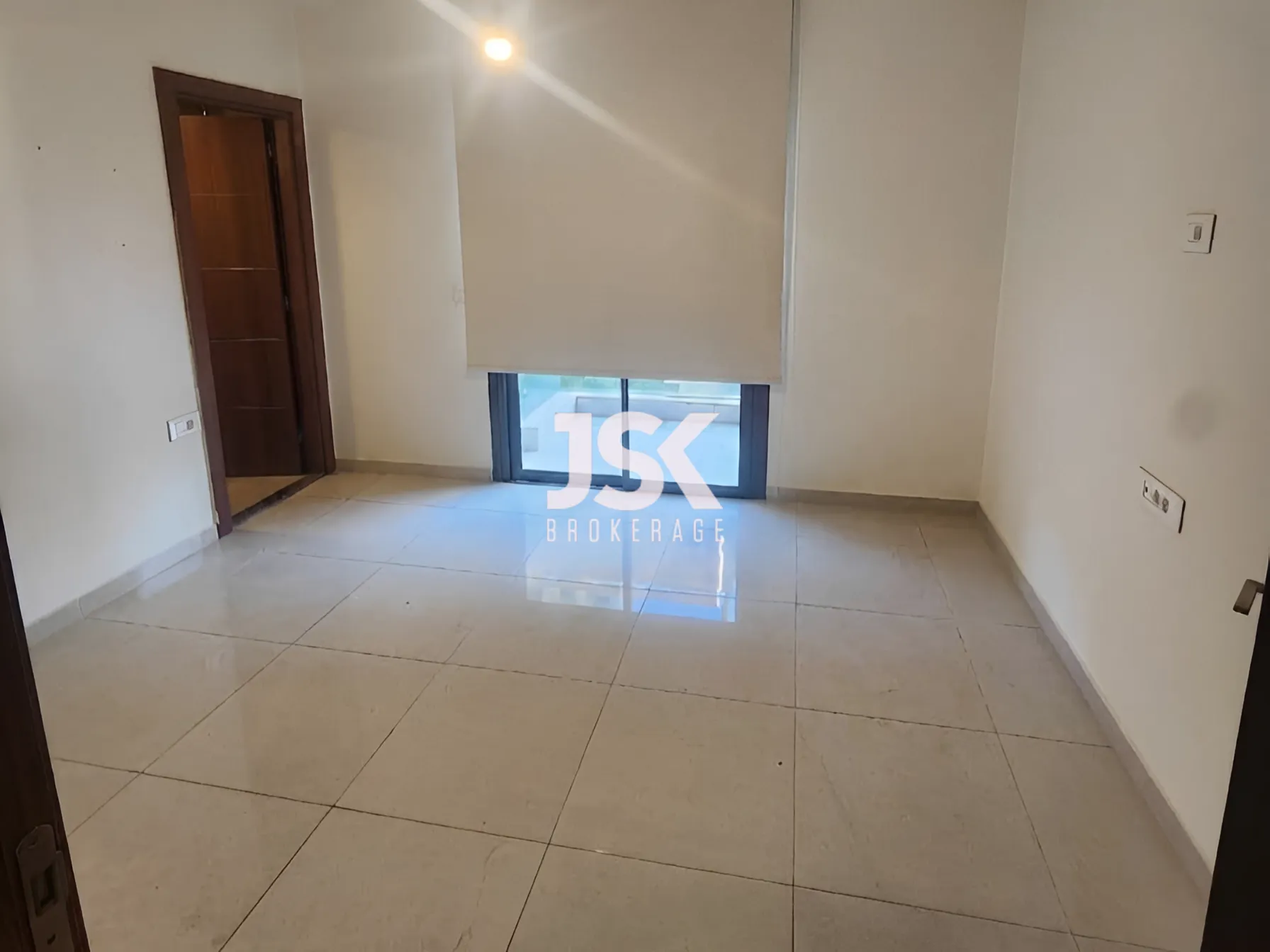 Apartment for Rent in Achrafieh - 2 bed, 2 bath