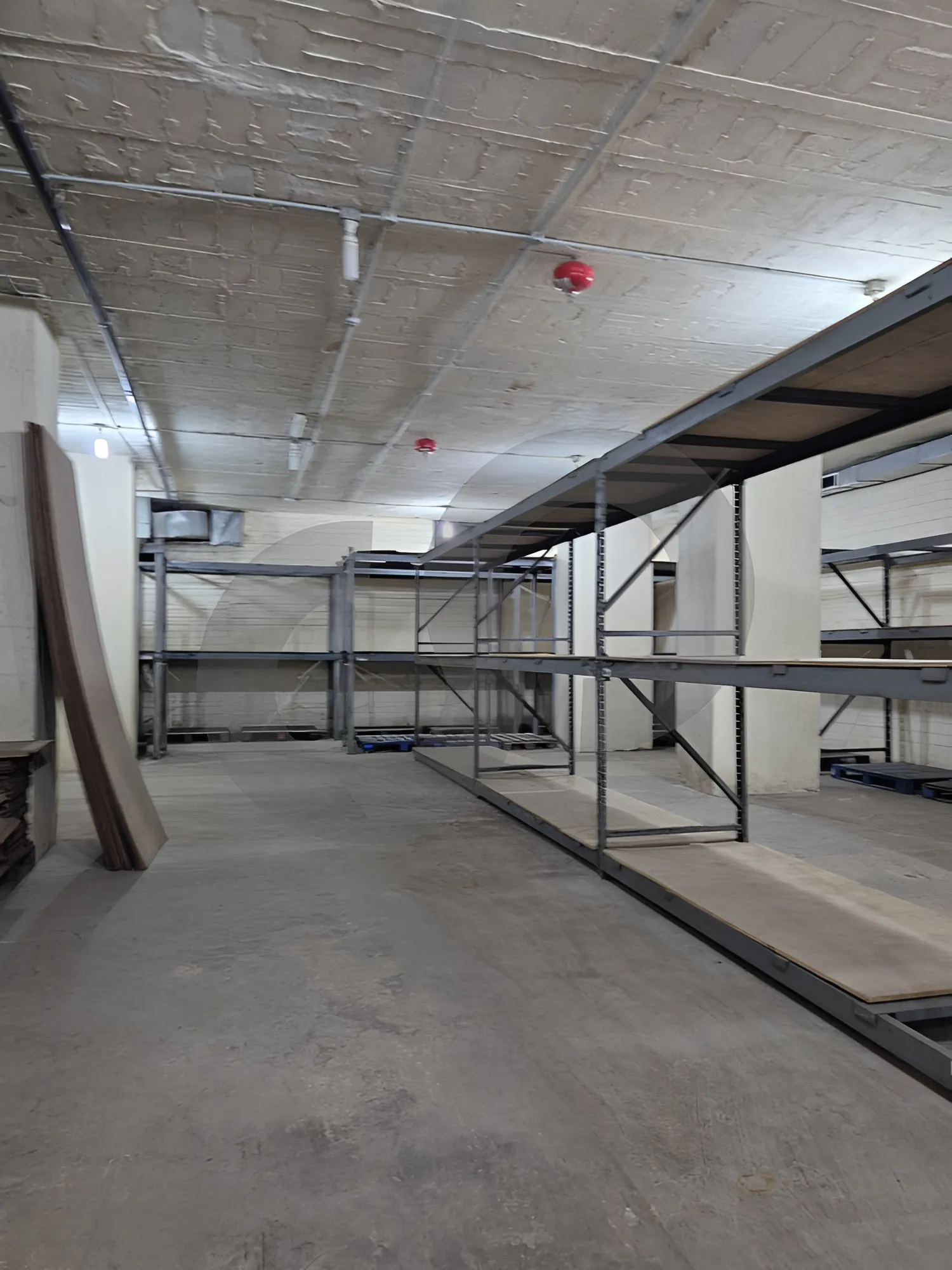 Warehouse for Rent in Jnah
