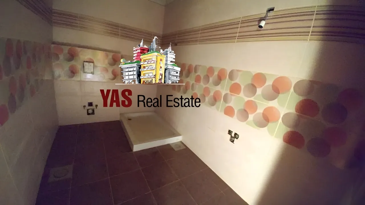 Apartment for Sale in Ballouneh - 3 bed, 4 bath