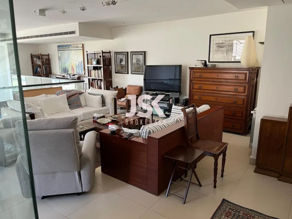 Apartment for sale in Mar Takla, Hazmieh, Lebanon