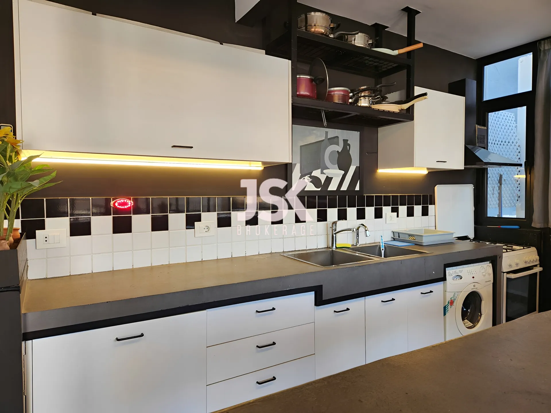 Loft for Rent in Mar Mikhael
