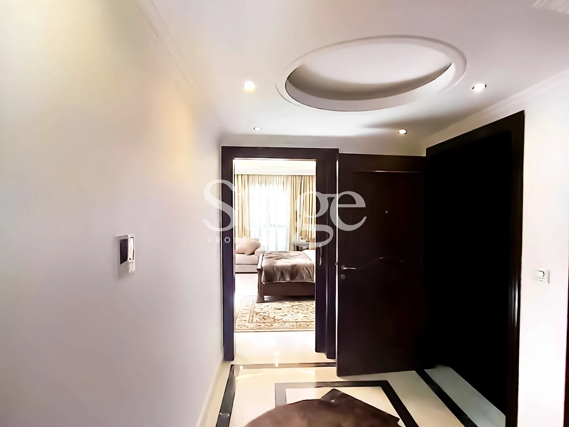 Apartment for rent in Ain Al Mraiseh, Beirut, Lebanon - 3 bed, 3 bath