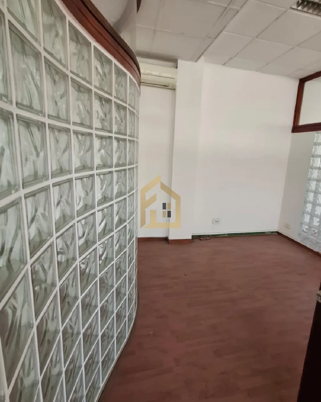 Office for rent in Sin El Fil, Lebanon