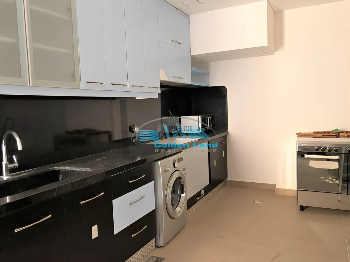 Apartment for Sale in Spears Beirut, Lebanon - 2 bed, 3 bath