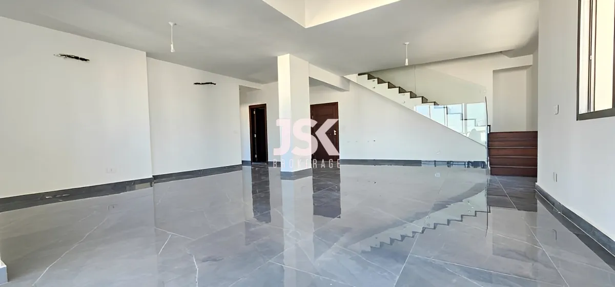 Duplex for Sale in Jamhour, Lebanon - 4 bed, 6 bath