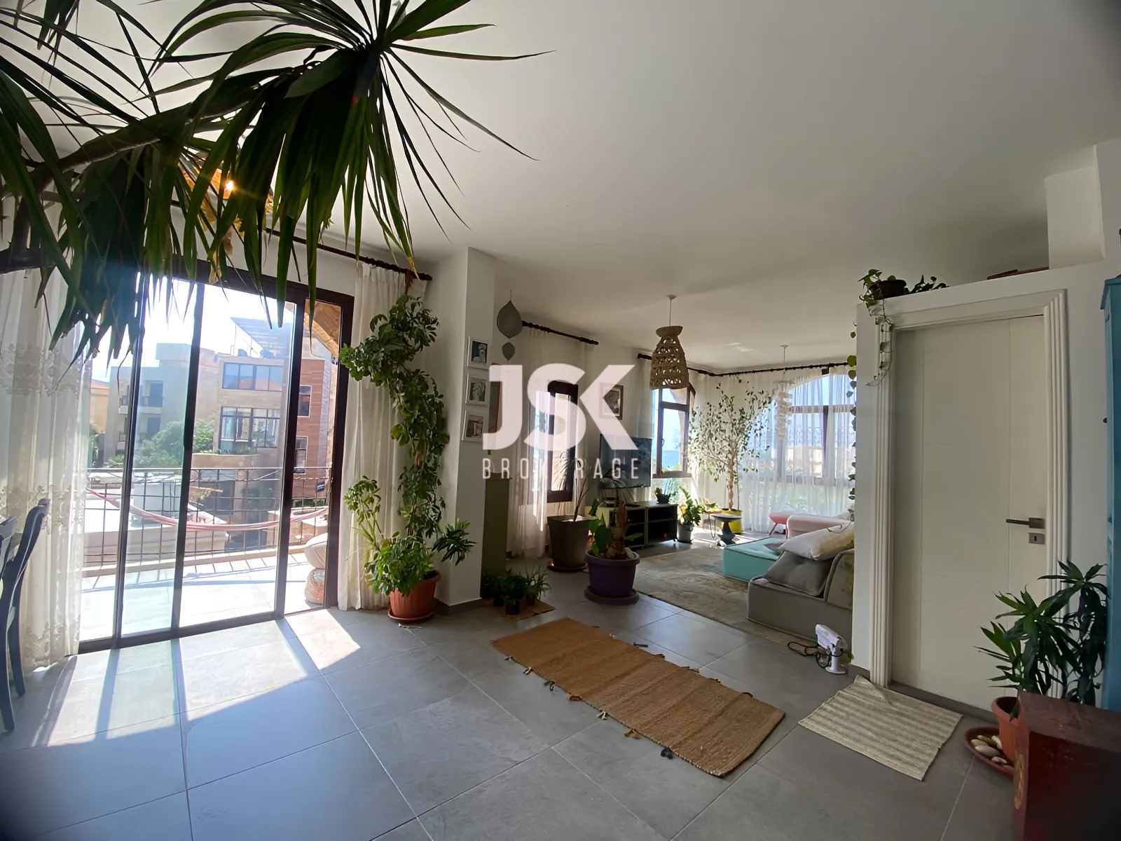 Apartment for Rent in Batroun
