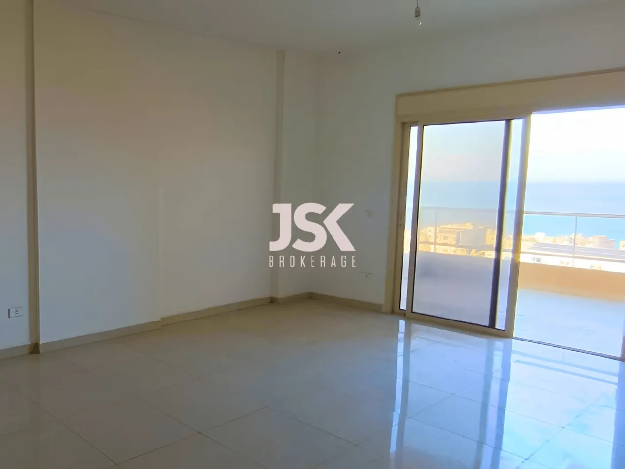 Apartment for Sale in Bouar - 2 bed, 2 bath