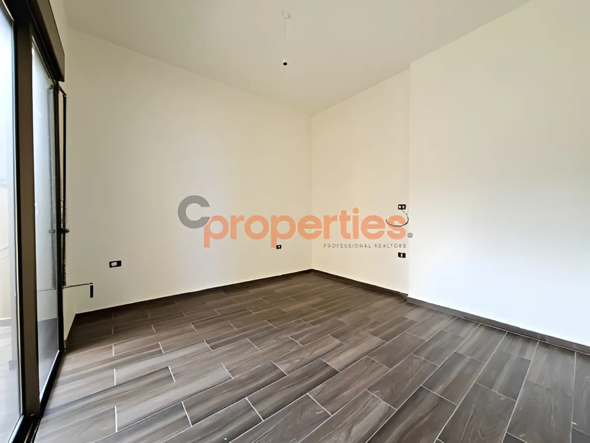 Apartment for Sale in Halat