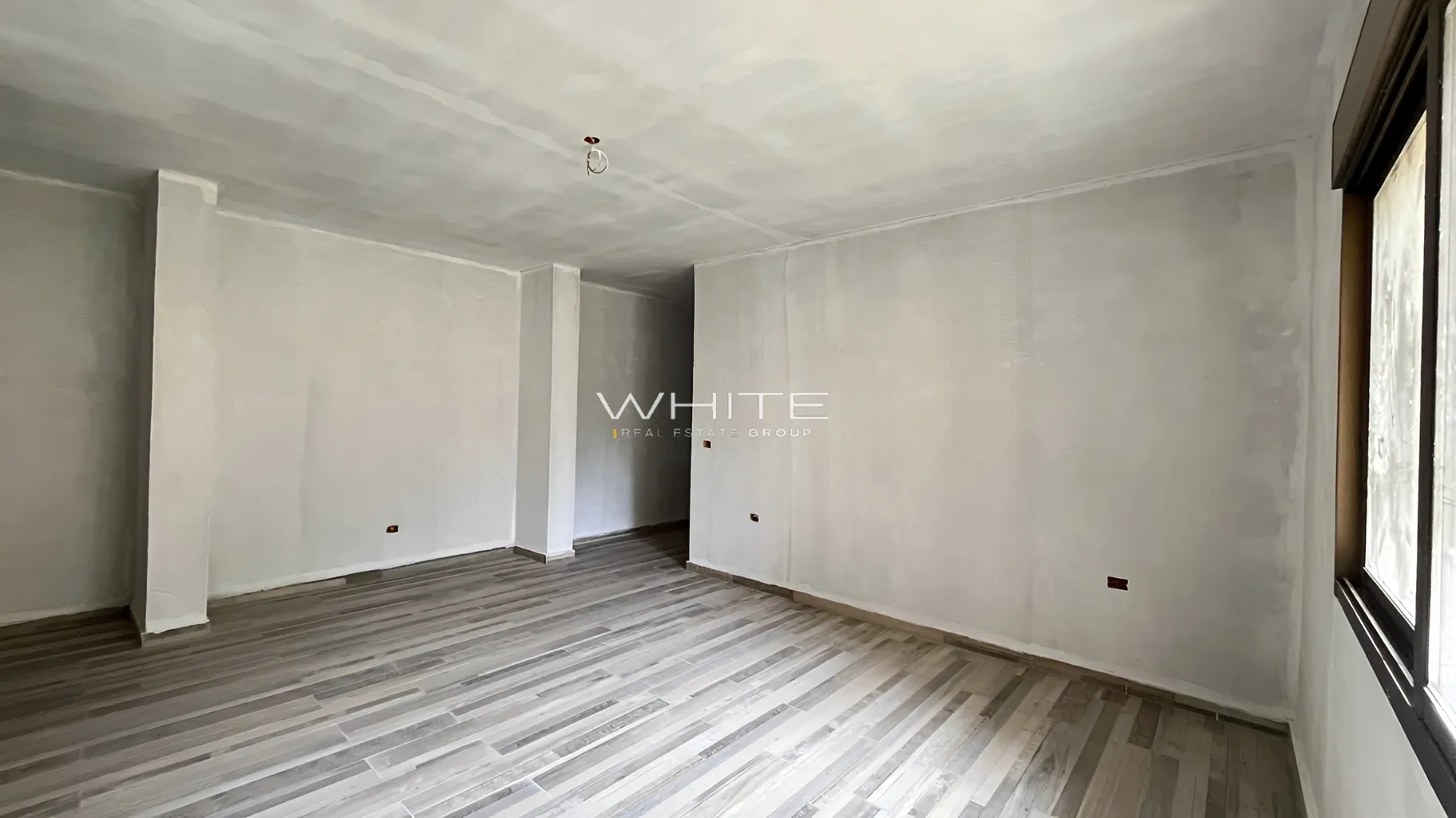 Apartment for sale in Cornet Chahwan, Lebanon - 3 bed, 4 bath