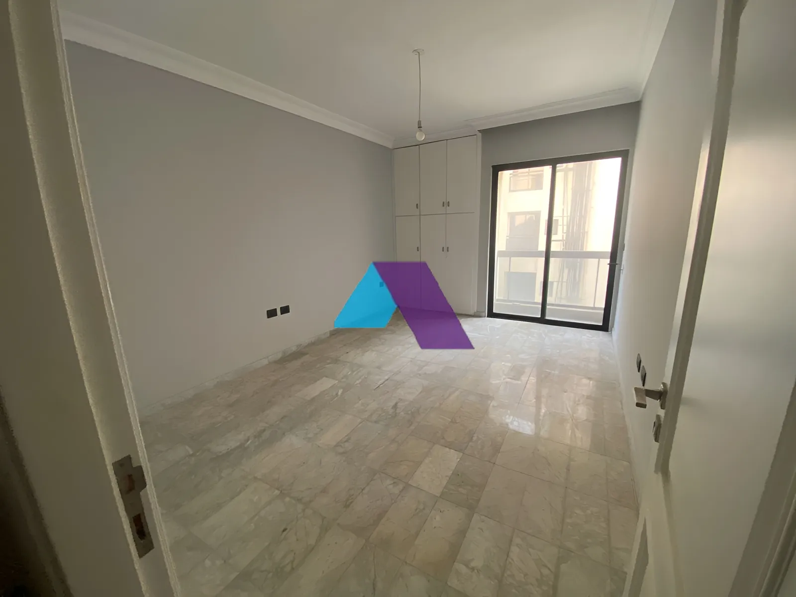 Apartment for Sale in Ain El Tineh